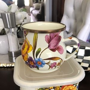 MacKenzie-Childs White Flower Market mug